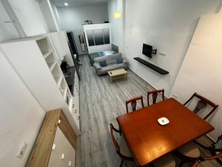 Flat in Calle Amadeo Vives 7