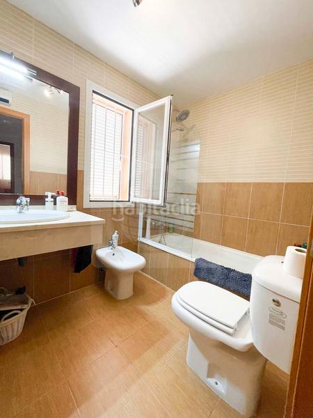 Foto 38b96212-3293-40a8-a447-d8097be082d5. Haus mit heizung pool in Benajarafe