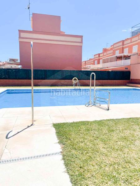 Foto 9564fe51-ed37-44a5-bca8-bbcf53e07c2d. Haus mit heizung pool in Benajarafe