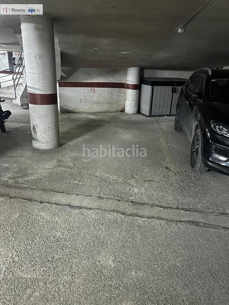 Foto 1cd673d4-b669-41a8-ac79-82ca15fa53d0. Parking voiture dans Tordera Tordera