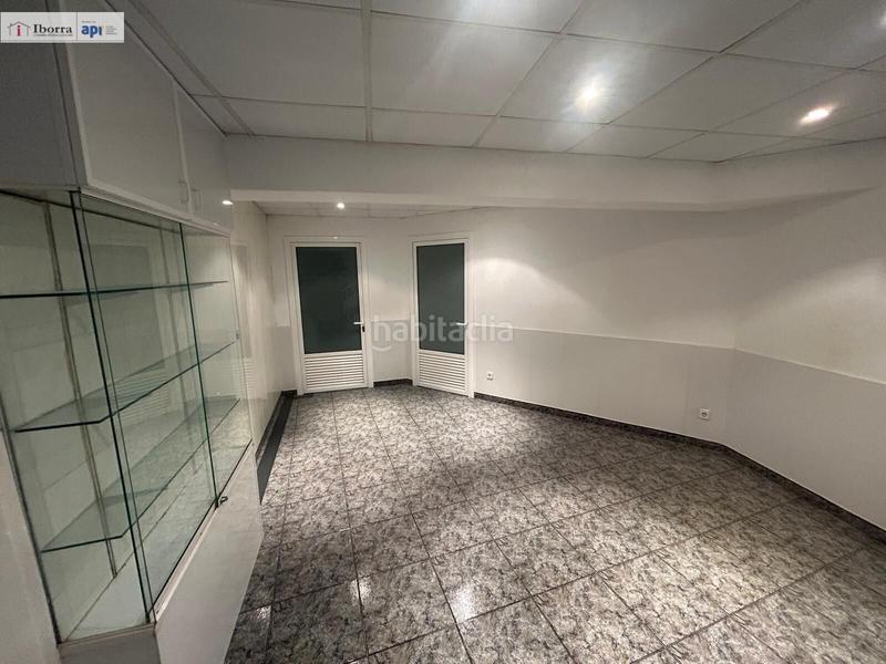 Foto f24dacc8-7045-4cdd-b435-3bb01088badc. Alquiler local comercial  de 118m2 en amadeu vives en Tordera