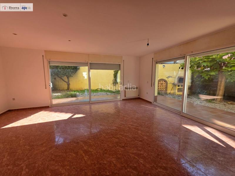 Foto 58cd7aaf-f787-4687-9f48-a71ff69f318d. Casa amb calefacció a Tordera Tordera