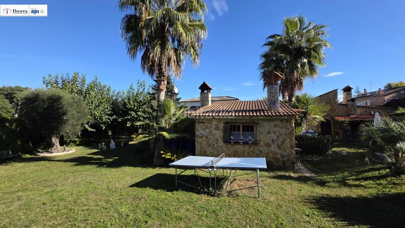 Foto 2a341a2b-b5da-4205-a881-725d61a98257. Maison avec parking piscine dans Tordera Tordera