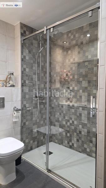 Foto 7b3d35da-7dab-42cb-a40d-94c6d1a1d01d. Maison jumelée avec chauffage parking dans Tordera Tordera