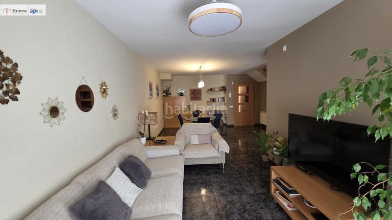 Foto c0e34e84-14bc-42e8-b675-bed76a4953bf. Maison jumelée avec chauffage parking dans Tordera Tordera