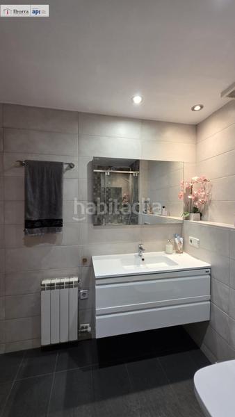 Foto fe888db3-2d51-4dee-a93d-4ad521782f2d. Maison jumelée avec chauffage parking dans Tordera Tordera