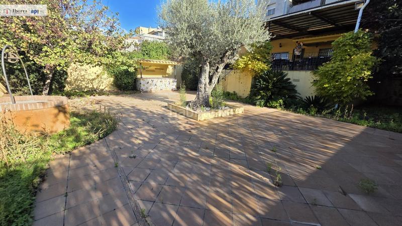 Foto f4dca1f8-bd47-40ac-8cfd-374099c422f4. Alquiler local comercial oportunidad única de traspaso de bar tradicional en Tordera