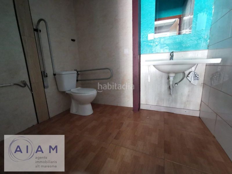 Foto 4b244c72-ae80-48c7-bb34-bfefd3029647. Local comercial a Poblenou Pineda de Mar