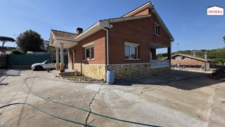 Casa a Ni�gara Parc -�gora Parc. Casa en la urbanizaci�n niagara park de tordera