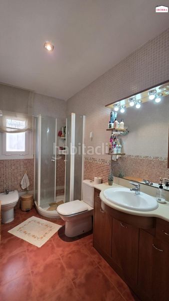 Foto 58467a71-84da-40d4-b941-0438fe1cc885. Casa  independiente en urbanización mas mora en Tordera