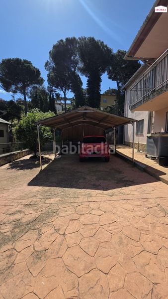 Foto fdeb746f-b440-49ad-9161-ba4200ad79b3. Casa  independiente en urbanización mas mora en Tordera