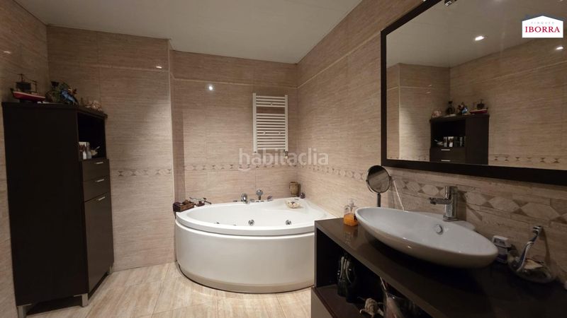 Foto e9bea495-5997-4f77-8f48-8a20d4abaf72. Casa amb calefacció aparcament piscina a Niàgara Parc -Àgora Parc Tordera