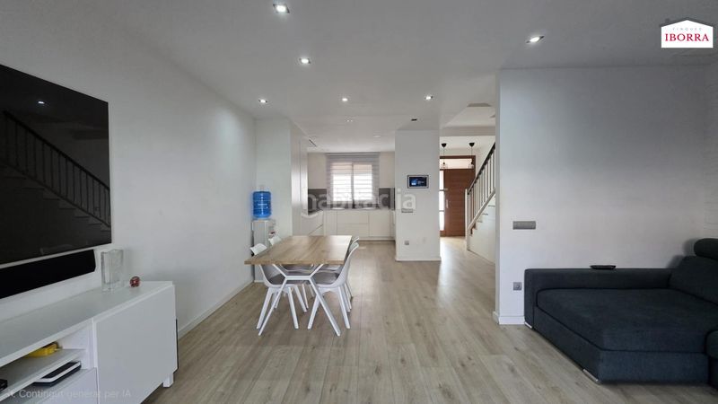 Foto b30e1729-cb94-4a8c-a0d1-18fb565cf489. Casa adossada amb calefacció aparcament a Tordera Tordera