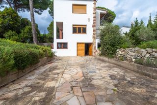 Chalet à Sant Cebrià de Vallalta. Torre unifamiliar a 6 minutos del pueblo
