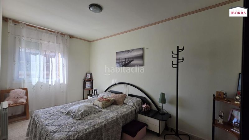 Foto f4a13fd9-2e0f-40df-9b5c-e18e40fffca3. Casa aparellada amb calefacció aparcament a Tordera Tordera