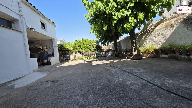 Foto a7d823dc-e07d-4cd8-beae-1453f288689a. Casa amb aparcament piscina a Tordera Tordera