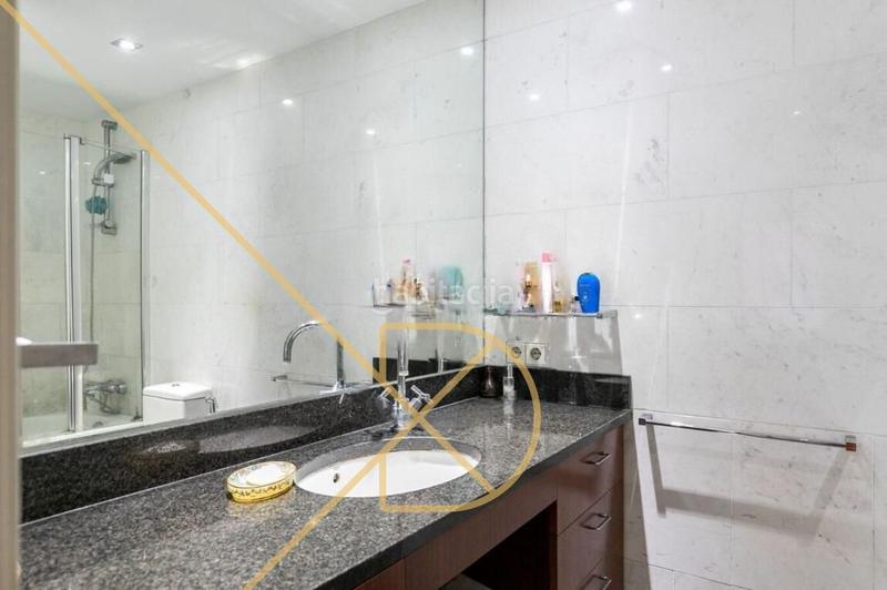 Foto b65a89ec-ef3b-401d-90d2-e4ef5ecd4568. Location appartement avec chauffage parking dans Tres Torres Barcelona