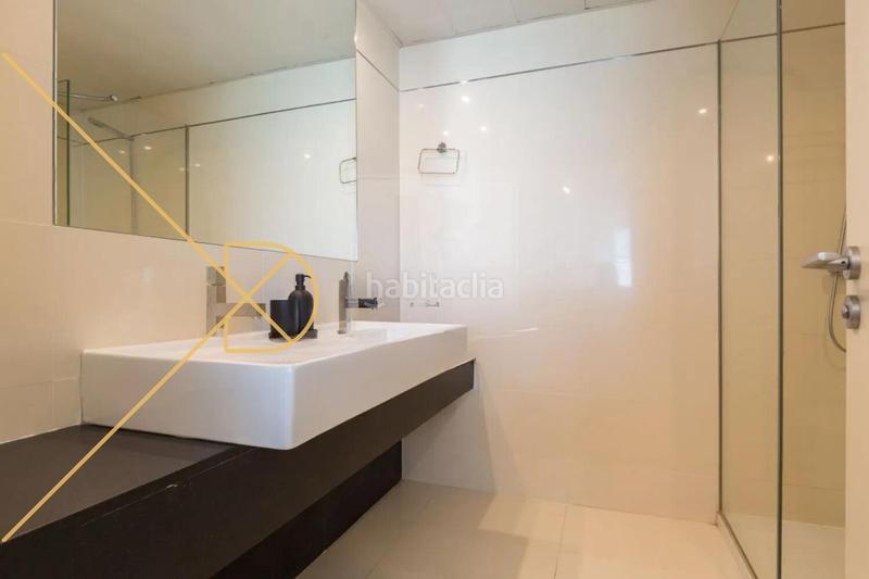 Foto 23ba77bb-bc8a-4df4-a1a0-700b0b130daa. Rent penthouse with heating pool in Diagonal Mar i el Front Marítim del Poblenou Barcelona