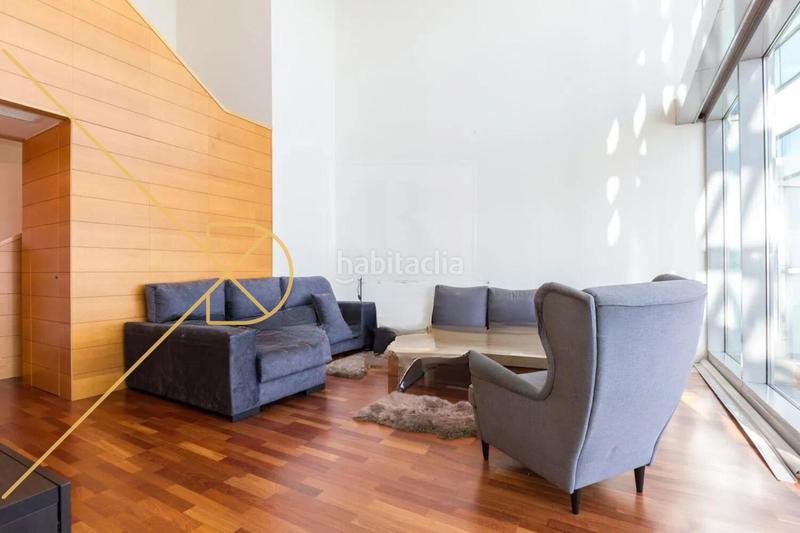 Foto f87c84ed-e411-4581-a0f2-95c736da0c40. Rent penthouse with heating pool in Diagonal Mar i el Front Marítim del Poblenou Barcelona