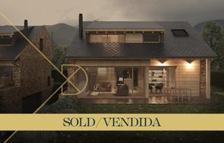 Casale  Carrer pirineus. Última unidad!!! casa de diseño unifamiliar a estrenar con jardí