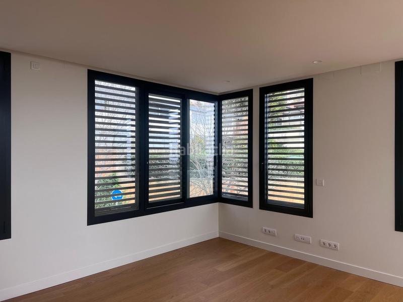 Foto 002fadac-ab56-4de7-8000-63d1aafa5d49. Casa con riscaldamento parcheggio piscina in Sarrià Barcelona