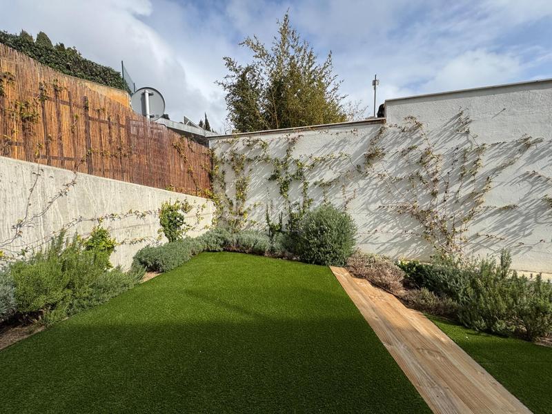 Foto 16ef4368-ff27-4c85-8601-30619829c57a. Casa con riscaldamento parcheggio piscina in Sarrià Barcelona