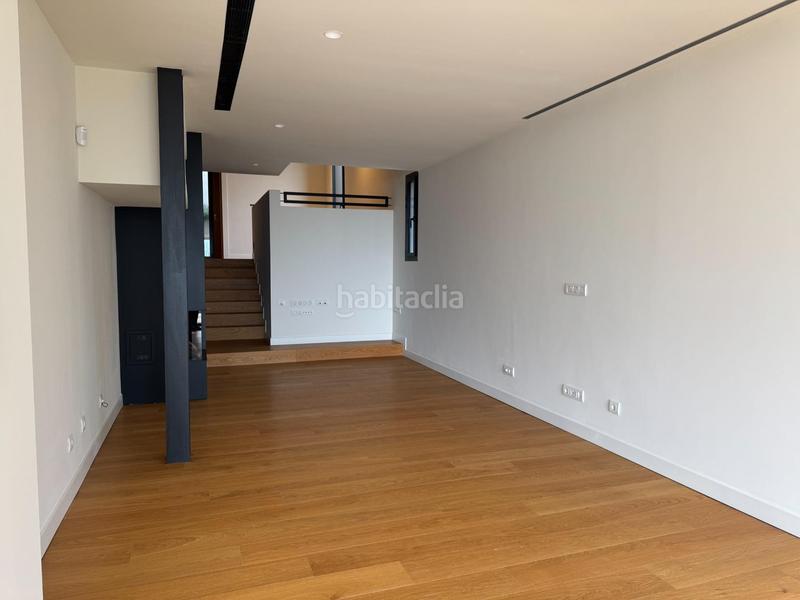 Foto 2f95310c-3160-475a-8bb1-4743ec5e4336. Casa con riscaldamento parcheggio piscina in Sarrià Barcelona