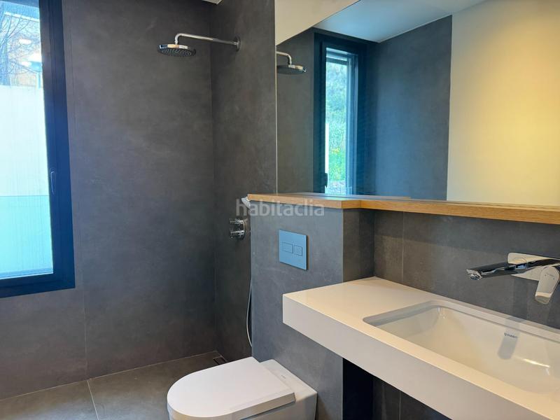 Foto 380d7521-6d9d-4b03-b96b-1a24be06dc9e. Casa con riscaldamento parcheggio piscina in Sarrià Barcelona