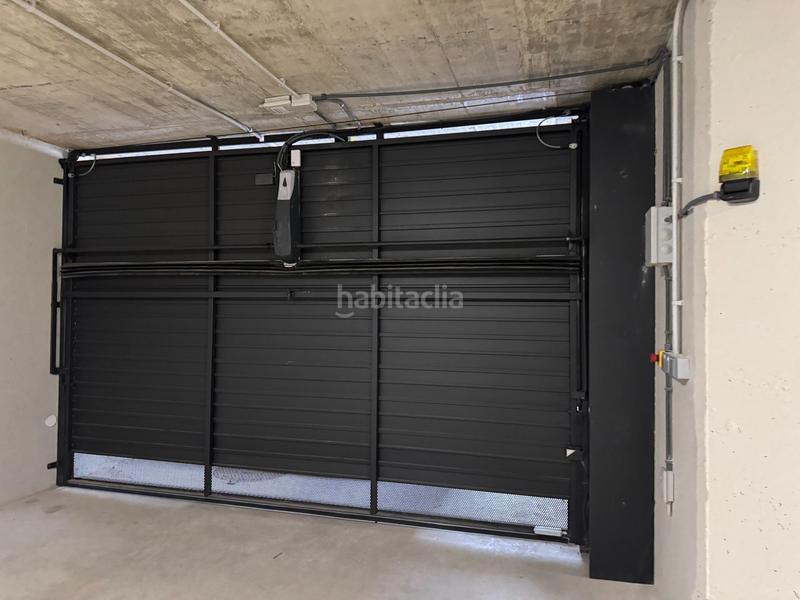 Foto 3a9fd8f6-10e1-40ab-808e-acea7a192488. Casa con riscaldamento parcheggio piscina in Sarrià Barcelona