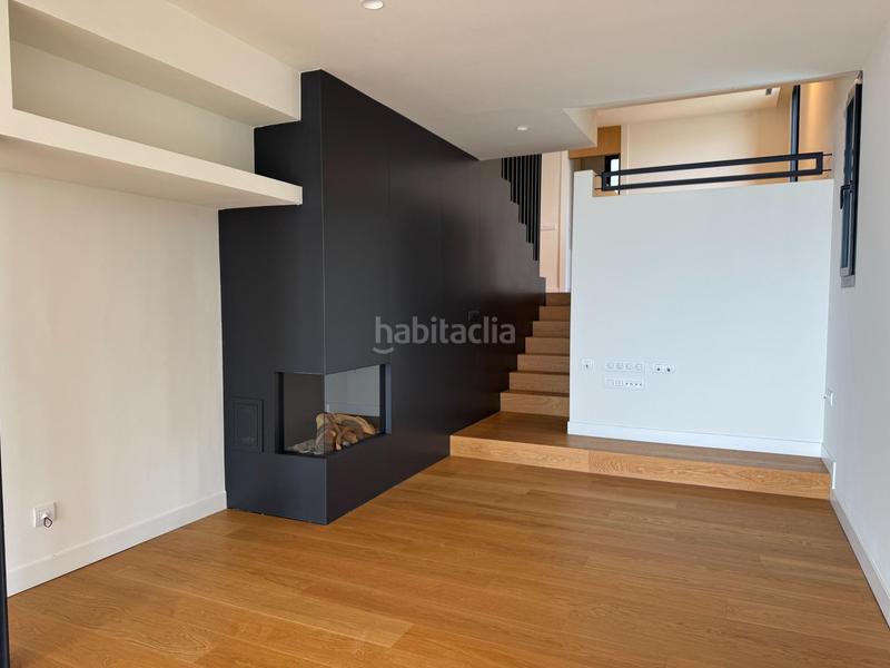 Foto 40bf2e13-b27b-4867-8c02-1f96ff94ec65. Casa con riscaldamento parcheggio piscina in Sarrià Barcelona