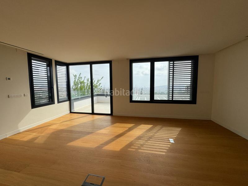 Foto 66ab3cf6-d3f8-4b31-8788-542551d52928. Casa con riscaldamento parcheggio piscina in Sarrià Barcelona