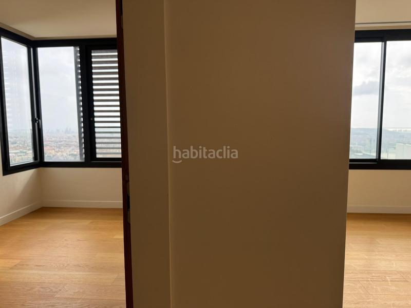 Foto 68020d12-9ddf-4dba-81e6-0f700b89f107. Casa con riscaldamento parcheggio piscina in Sarrià Barcelona