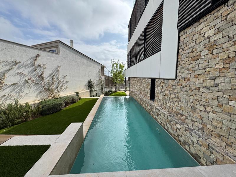 Foto 70959efe-176f-4db3-a885-1bec1bdbc39e. Casa con riscaldamento parcheggio piscina in Sarrià Barcelona