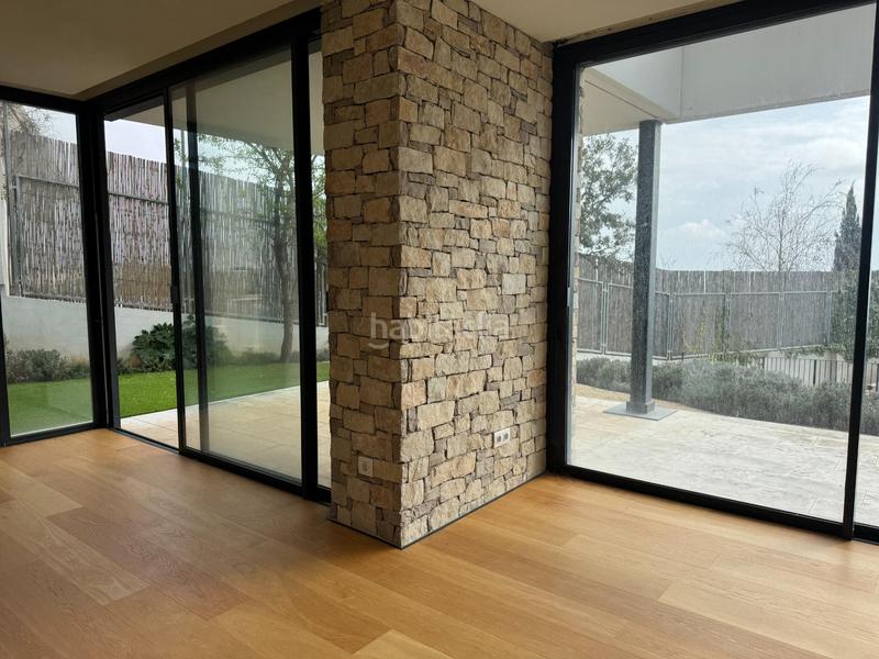 Foto dd6ce0d4-bfbf-4607-80b1-f24456acffbd. Casa con riscaldamento parcheggio piscina in Sarrià Barcelona