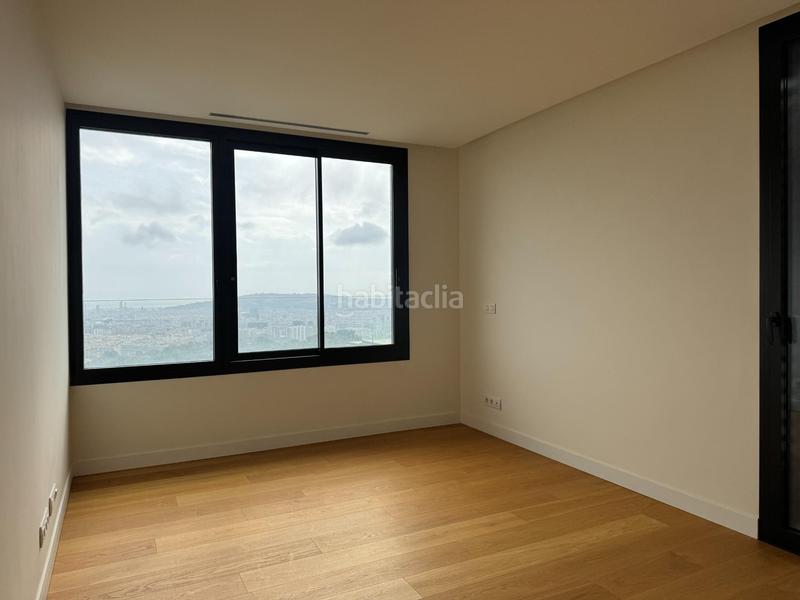 Foto e96723ad-6251-4cbc-84f7-e6421d0d9131. Casa con riscaldamento parcheggio piscina in Sarrià Barcelona