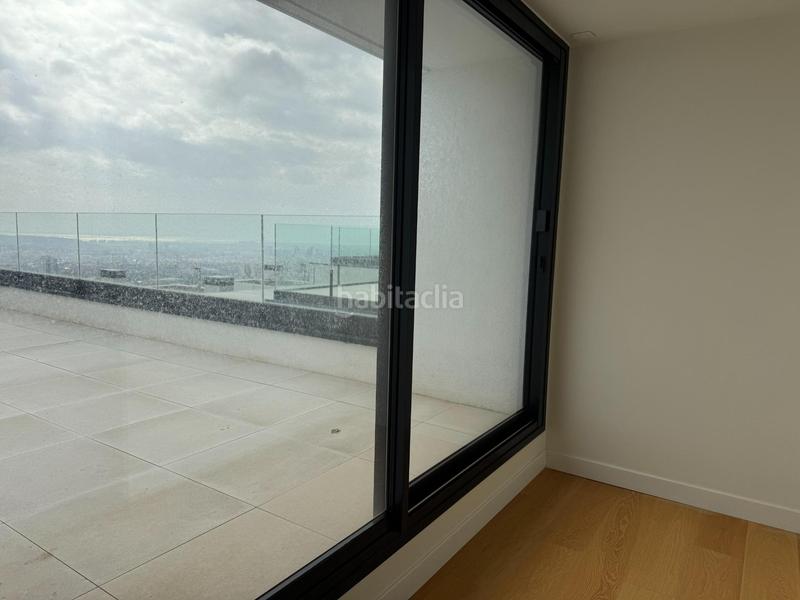 Foto f0218218-c133-489f-a41d-cf49f5390a98. Casa con riscaldamento parcheggio piscina in Sarrià Barcelona