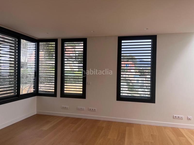 Foto f65e10b5-c252-4ae4-819f-3a0e9470aafc. Casa con riscaldamento parcheggio piscina in Sarrià Barcelona