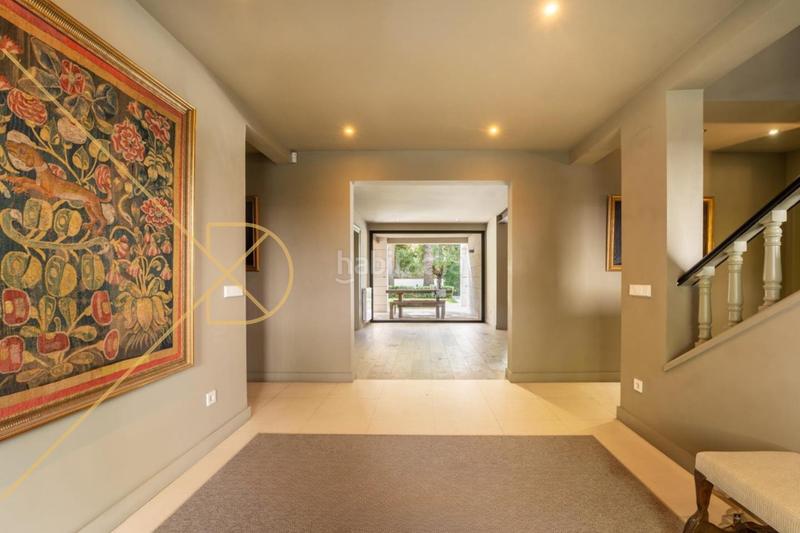 Foto bbbd2f82-f72b-4e61-833e-1e0f063e4f4a. Casa impresionante casa reformada en av.pearson en Barcelona