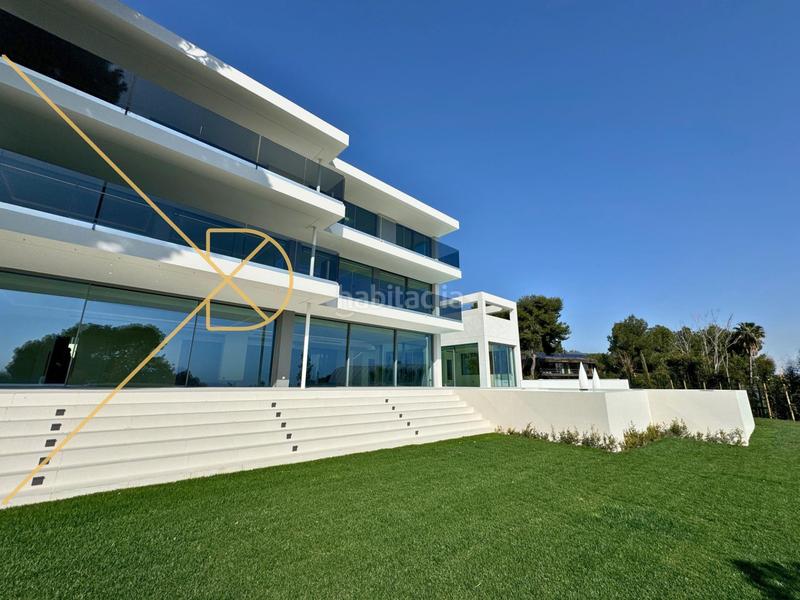 Foto c84d7563-1415-4eac-9b5b-3cc698946e3b. Maison avec chauffage parking piscine dans Pedralbes Barcelona