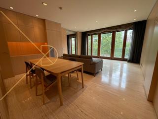 Affitto Appartamento  Gracia. Impecable piso de 140 m2 esquinero con parking. ps. gracia.