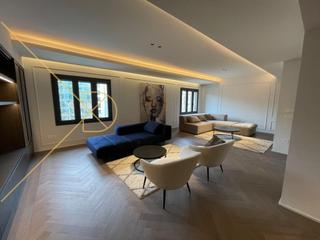 Alquiler Apartamento  Paseo paseo de gracia 88. Espectacular piso reformado a estrenar de 230 m2 más una agradab