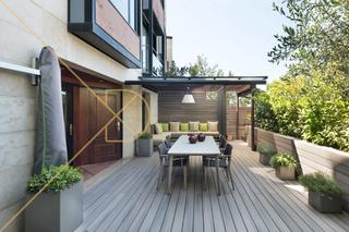 Casa  Calle can caralleu. Exclusiva casa adosada de diseño con jardín, piscina y vistas pa