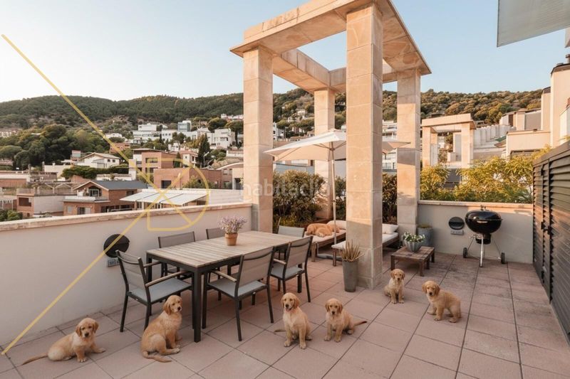 Foto a4c76758-6a7d-4885-b7f2-52838ec656b1. Casa amb calefacció aparcament piscina a Sarrià Barcelona