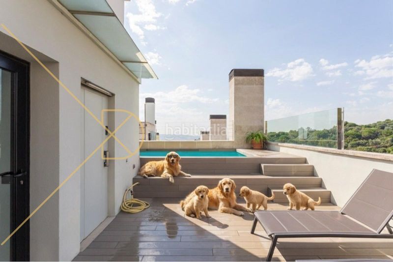 Foto c2ed127a-6bb3-4677-a1cb-5825c28da549. Casa amb calefacció aparcament piscina a Sarrià Barcelona