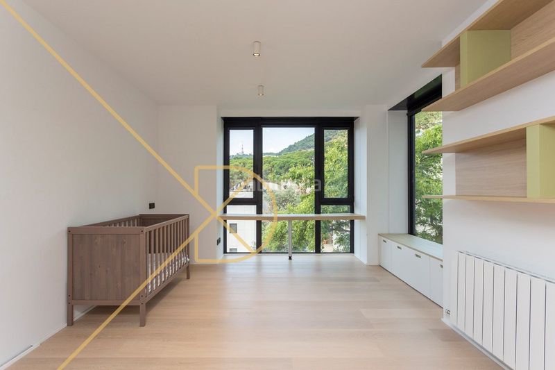 Foto cb9be3b0-b3c5-4250-9eaa-baacb0344e26. Casa amb calefacció aparcament piscina a Sarrià Barcelona