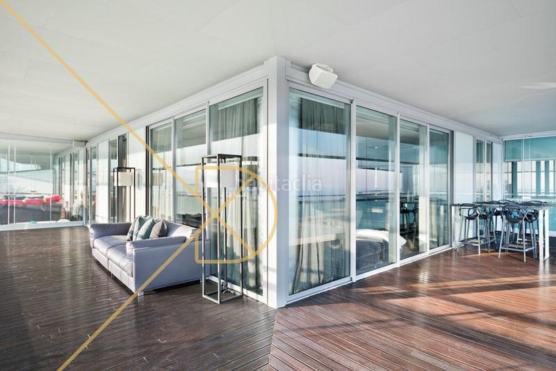 Foto 64f8312d-b480-4d05-91e2-19a7383d71a7. Rent duplex with heating parking pool in Diagonal Mar i el Front Marítim del Poblenou Barcelona