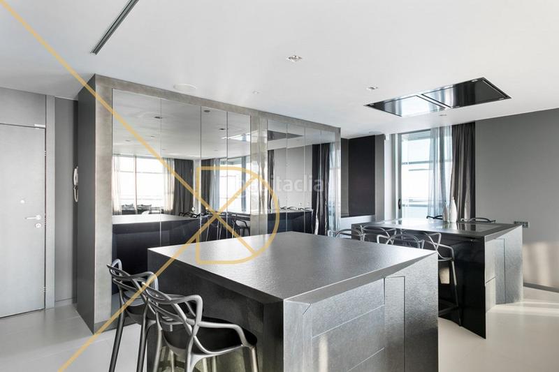 Foto 99583860-63a2-46fe-87f8-f3d6c3f88c56. Rent duplex with heating parking pool in Diagonal Mar i el Front Marítim del Poblenou Barcelona