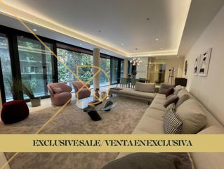 Pis  Calle c via augusta. Piso de 145 m2 con piscina y solárium en sant gervasi  única uni