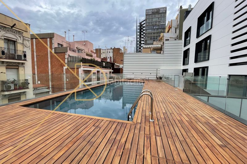 Foto 9bb404ed-4f03-4f54-adee-ab0bef44c2cb. Pis amb calefacció aparcament piscina a Sant Gervasi - Galvany Barcelona