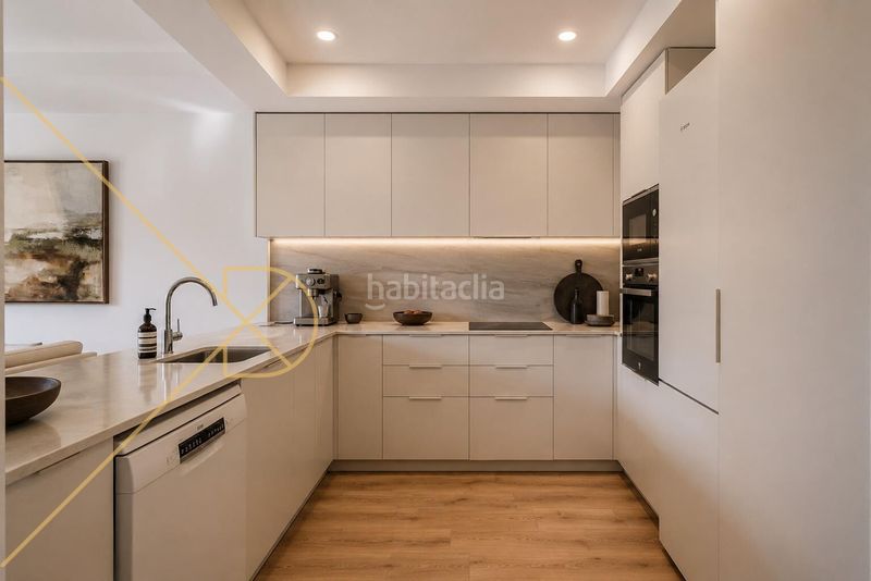 Foto 0f2e3a03-1f83-4aeb-bd53-ade576937bb9. Àtic amb calefacció a Dreta de l´Eixample Barcelona